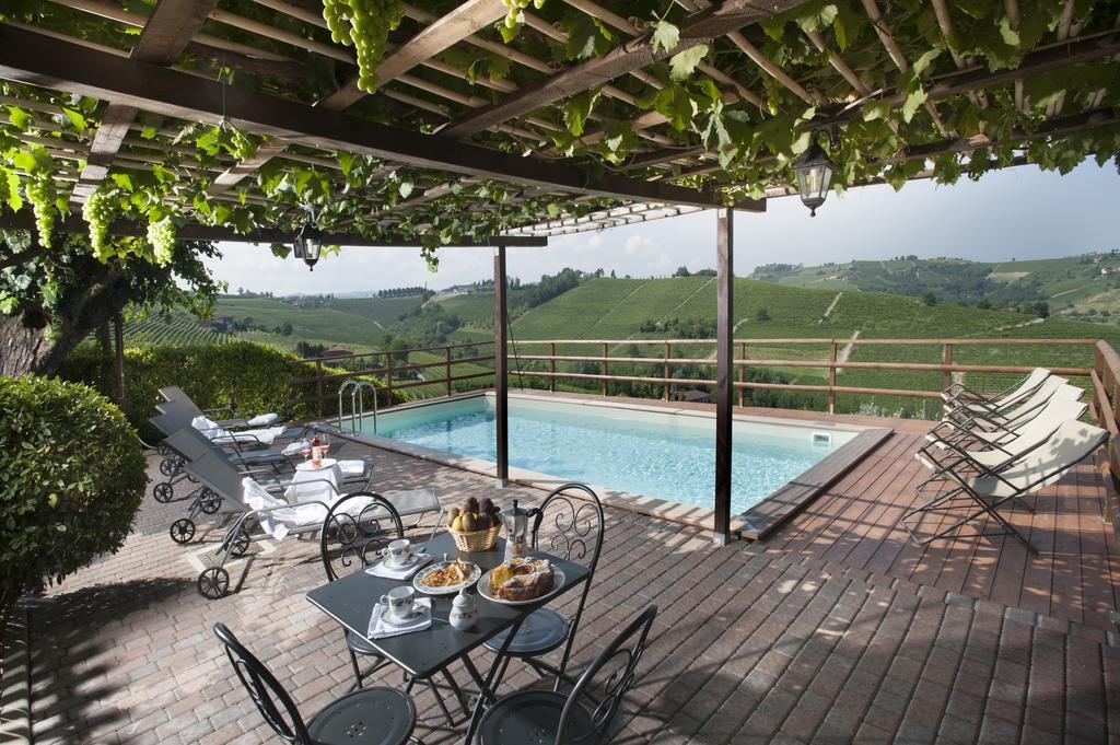 Ada Nada Agriturismo Villa Treiso Exterior photo