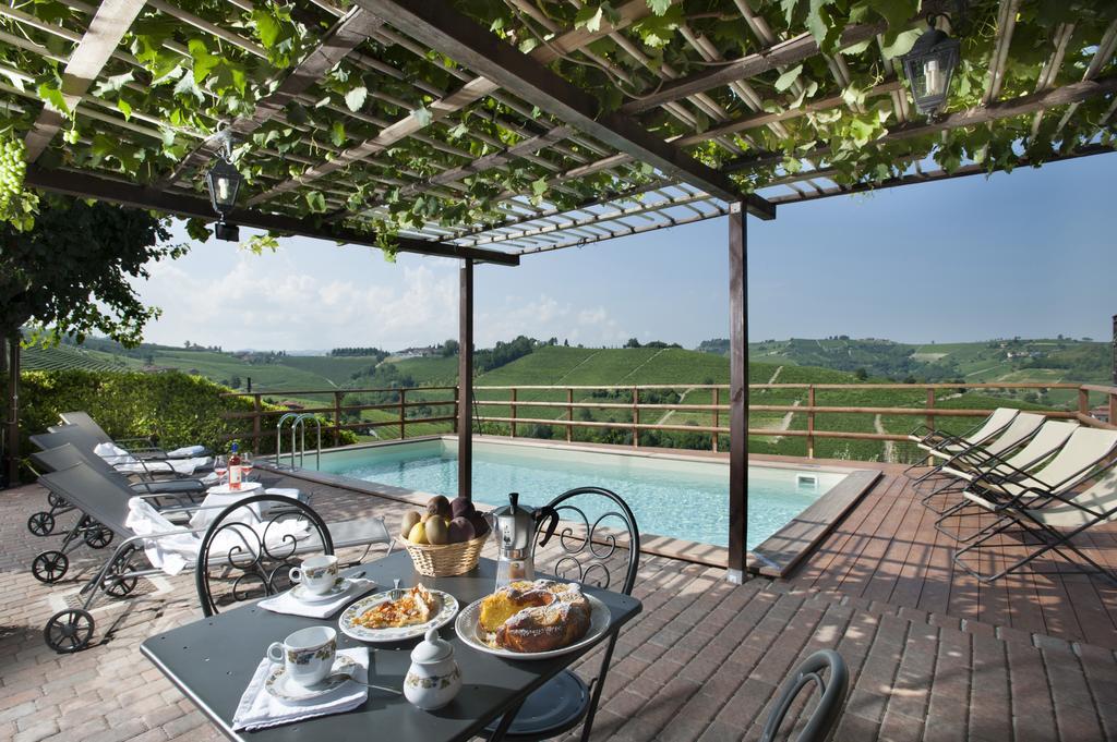 Ada Nada Agriturismo Villa Treiso Exterior photo