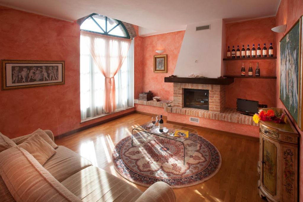 Ada Nada Agriturismo Villa Treiso Exterior photo